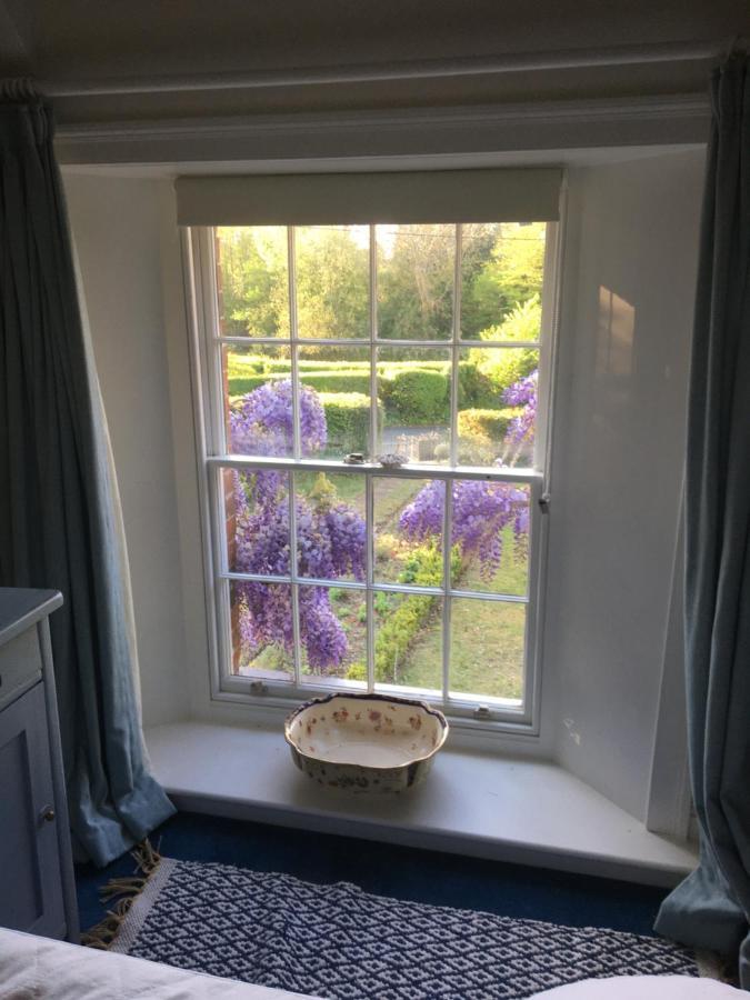 Bed and Breakfast Stroud House Freshwater Exterior foto